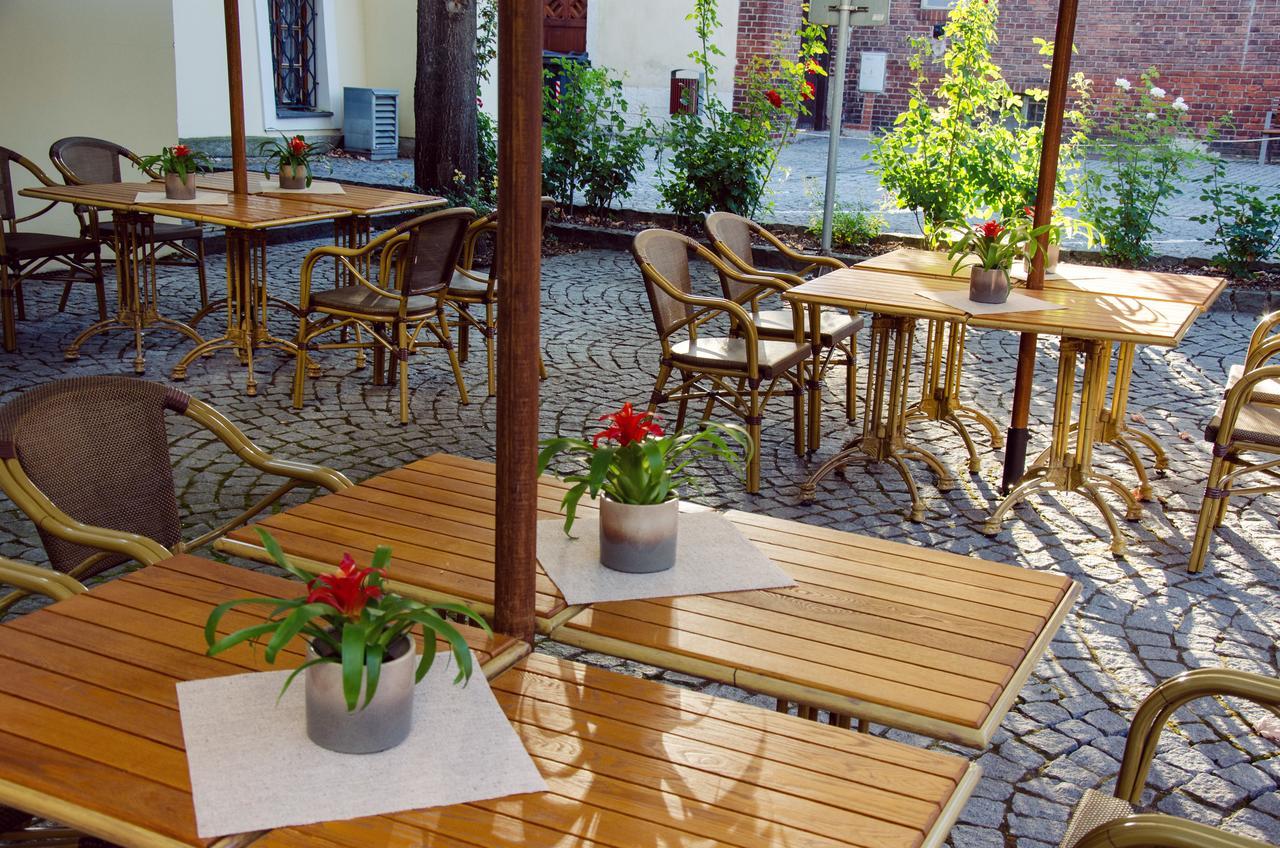 Hotel Fortna Chrudim Exterior foto