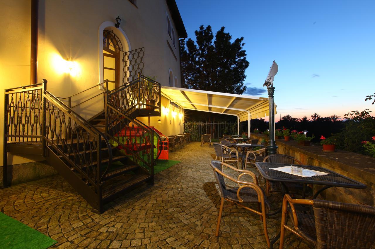 Hotel Fortna Chrudim Exterior foto