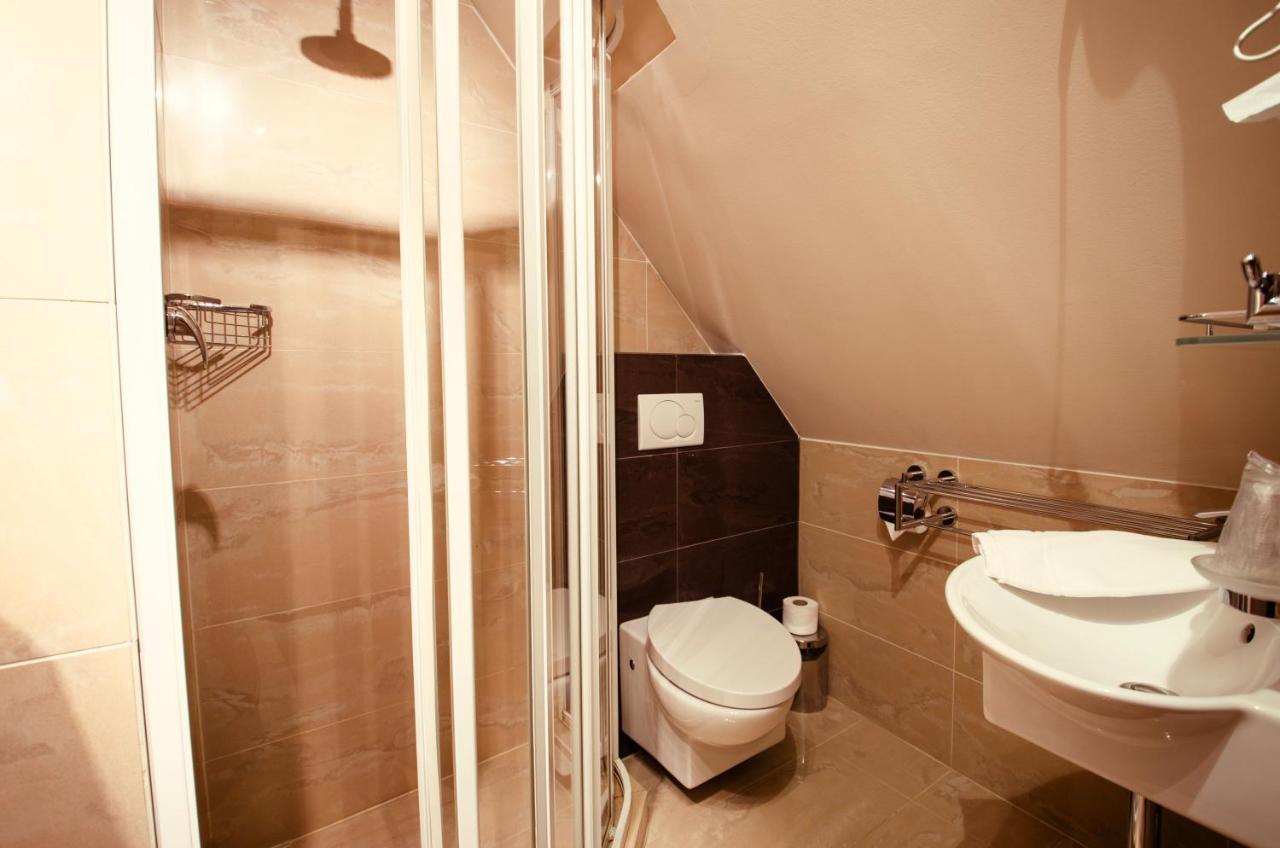 Hotel Fortna Chrudim Quarto foto